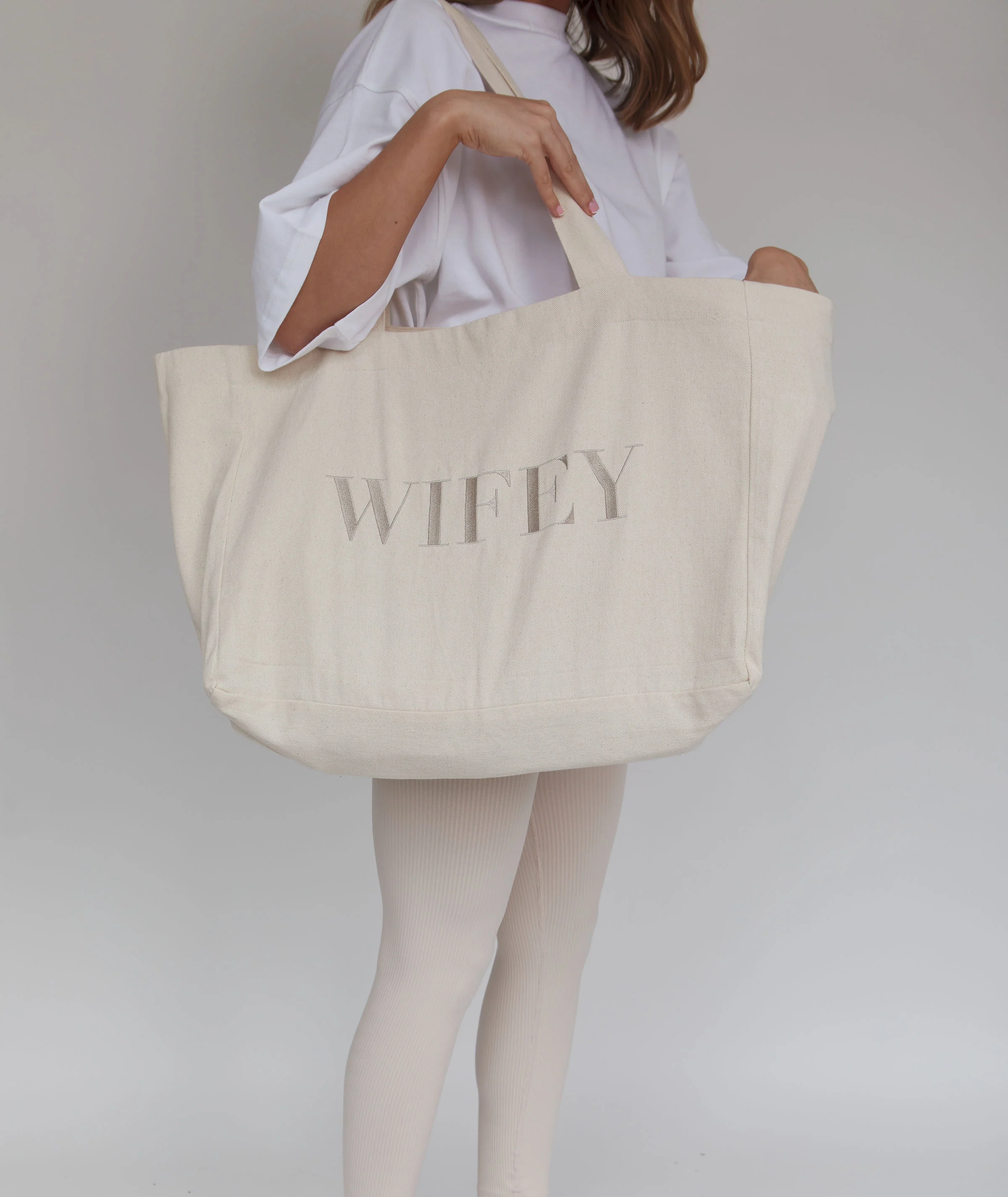Wifey Statement Tote Bag - Image 3
